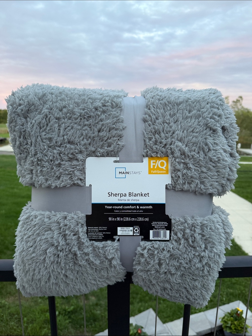Mainstays Gray Sherpa Blanket - Plush Full/Queen